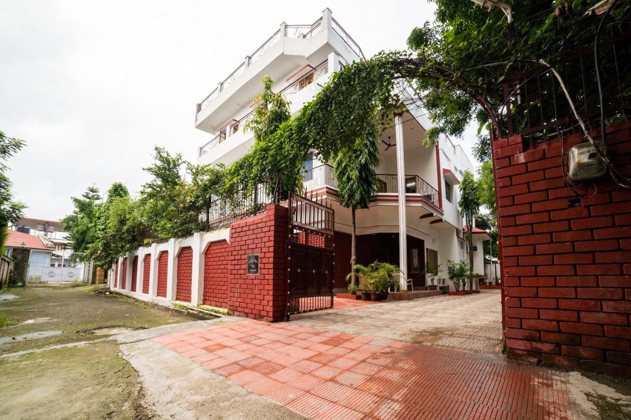 Hotel O Home Gautam Homestay デヘラードゥーン エクステリア 写真
