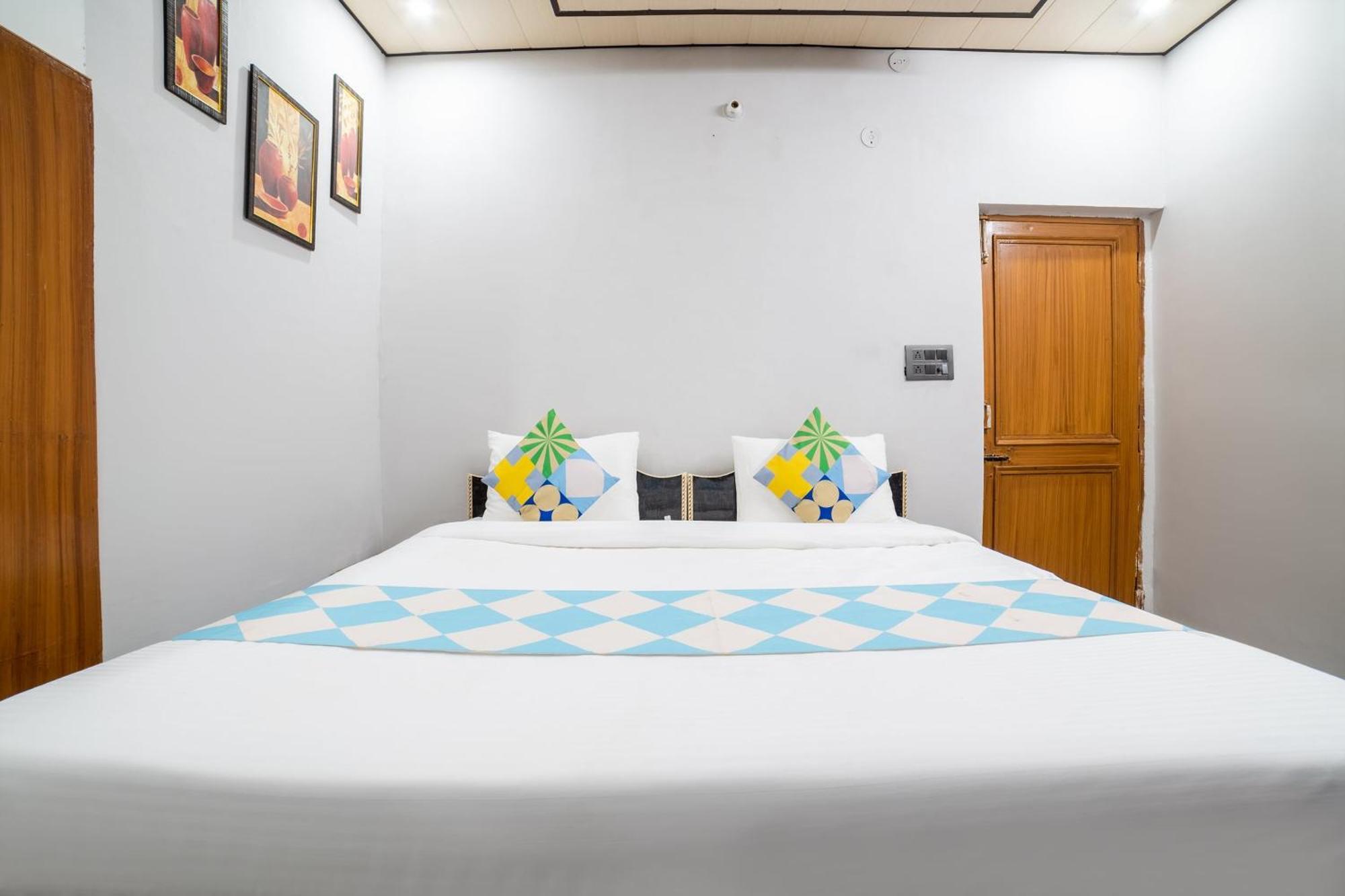 Hotel O Home Gautam Homestay デヘラードゥーン エクステリア 写真