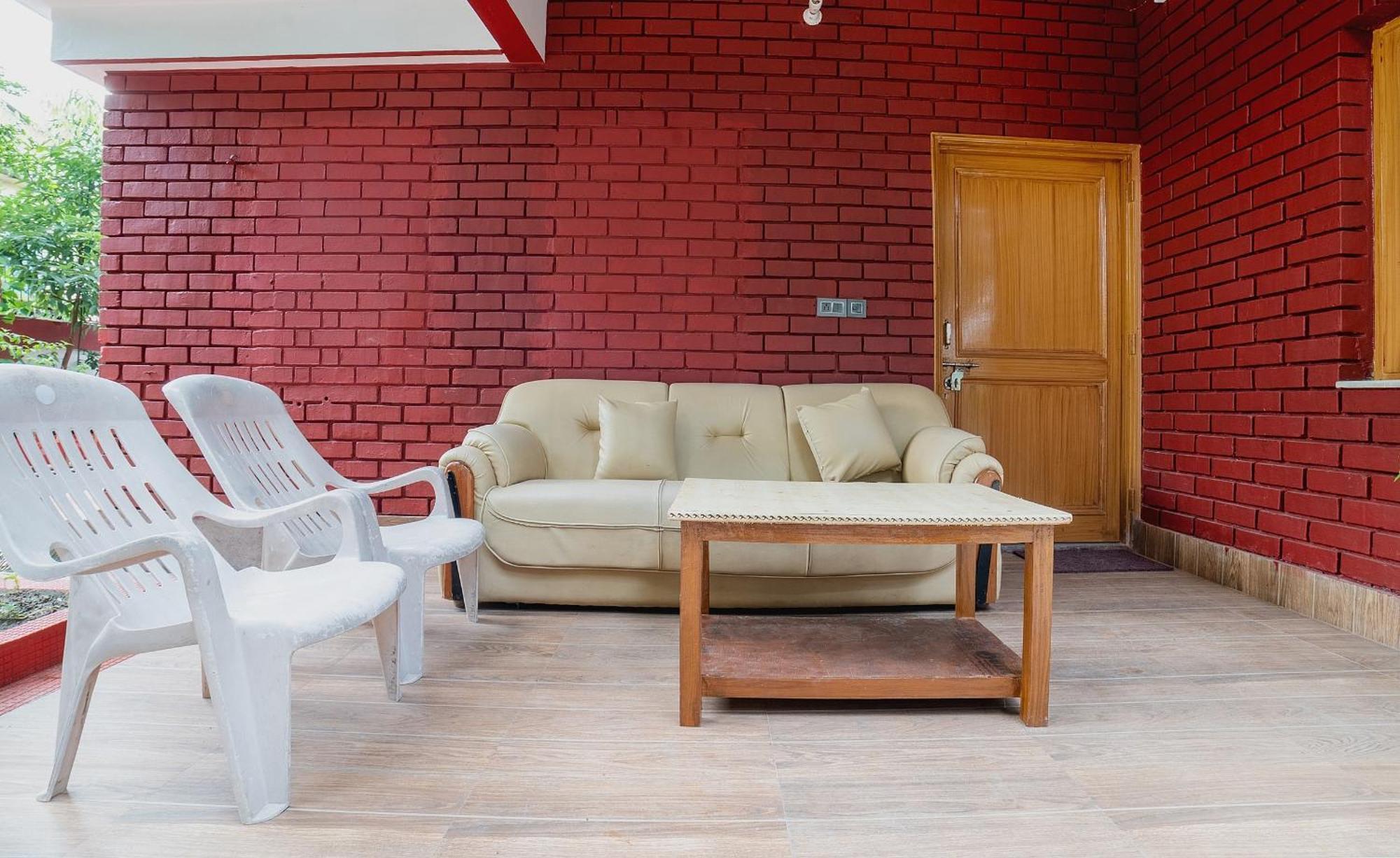 Hotel O Home Gautam Homestay デヘラードゥーン エクステリア 写真
