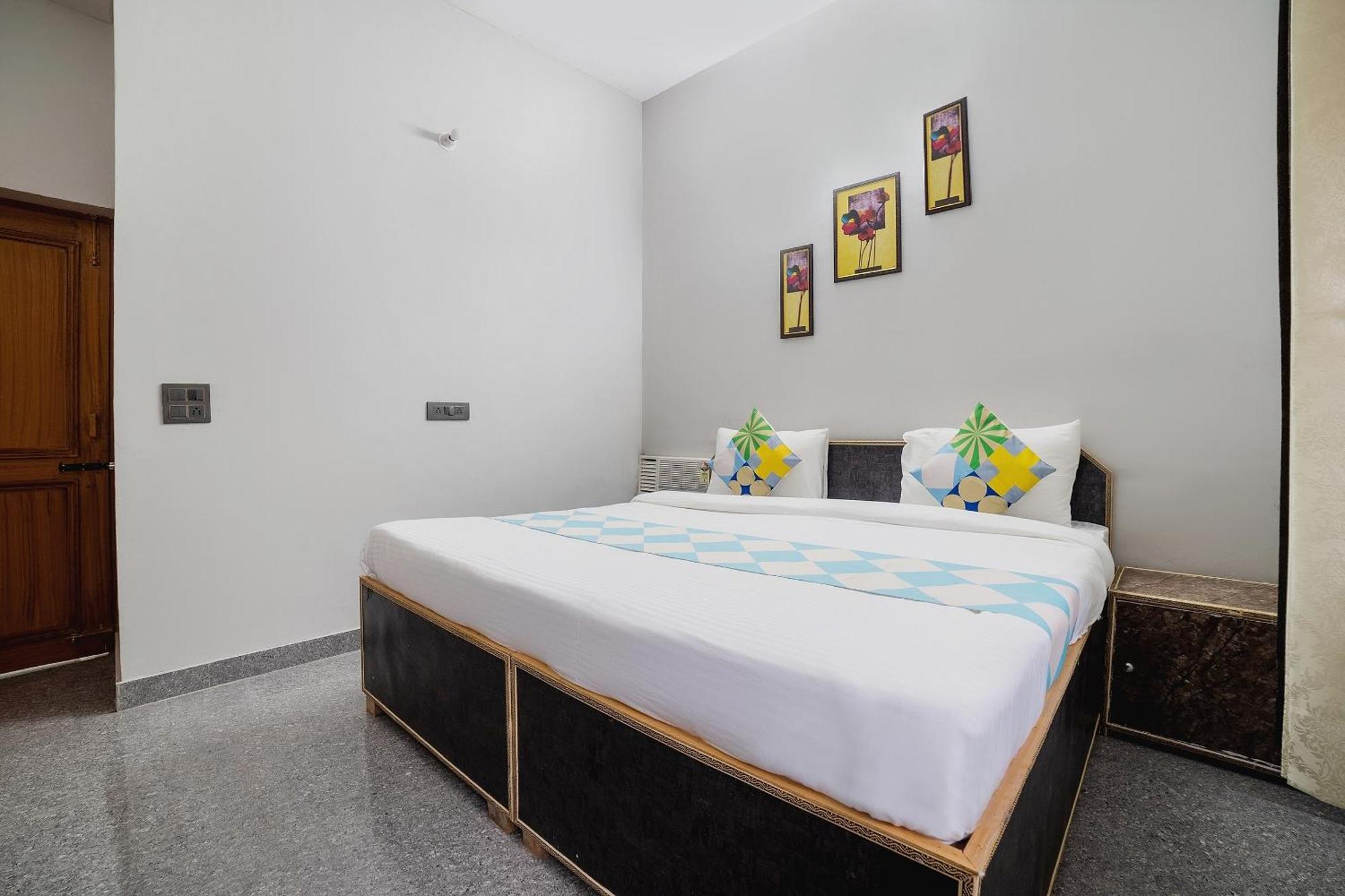 Hotel O Home Gautam Homestay デヘラードゥーン エクステリア 写真