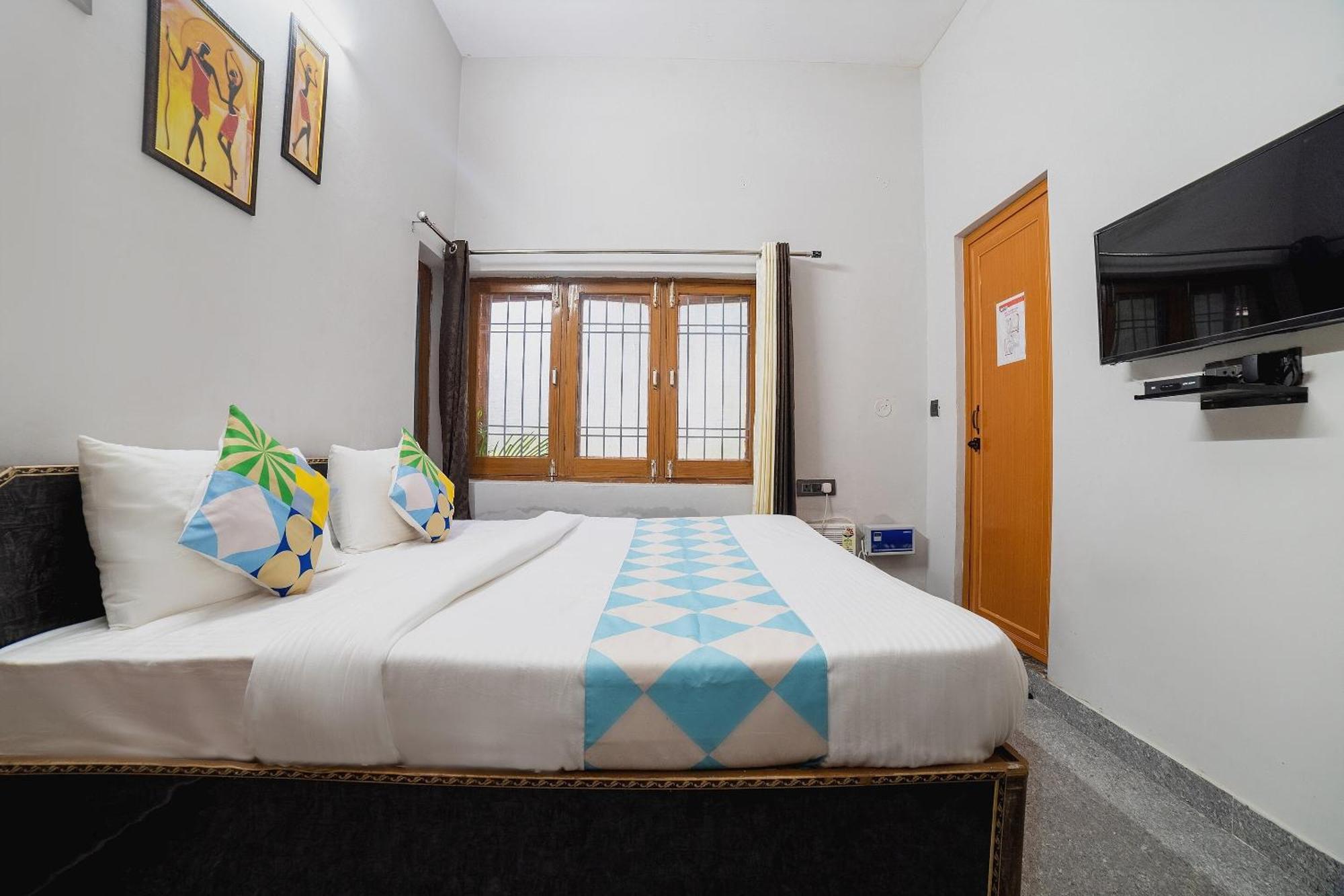 Hotel O Home Gautam Homestay デヘラードゥーン エクステリア 写真