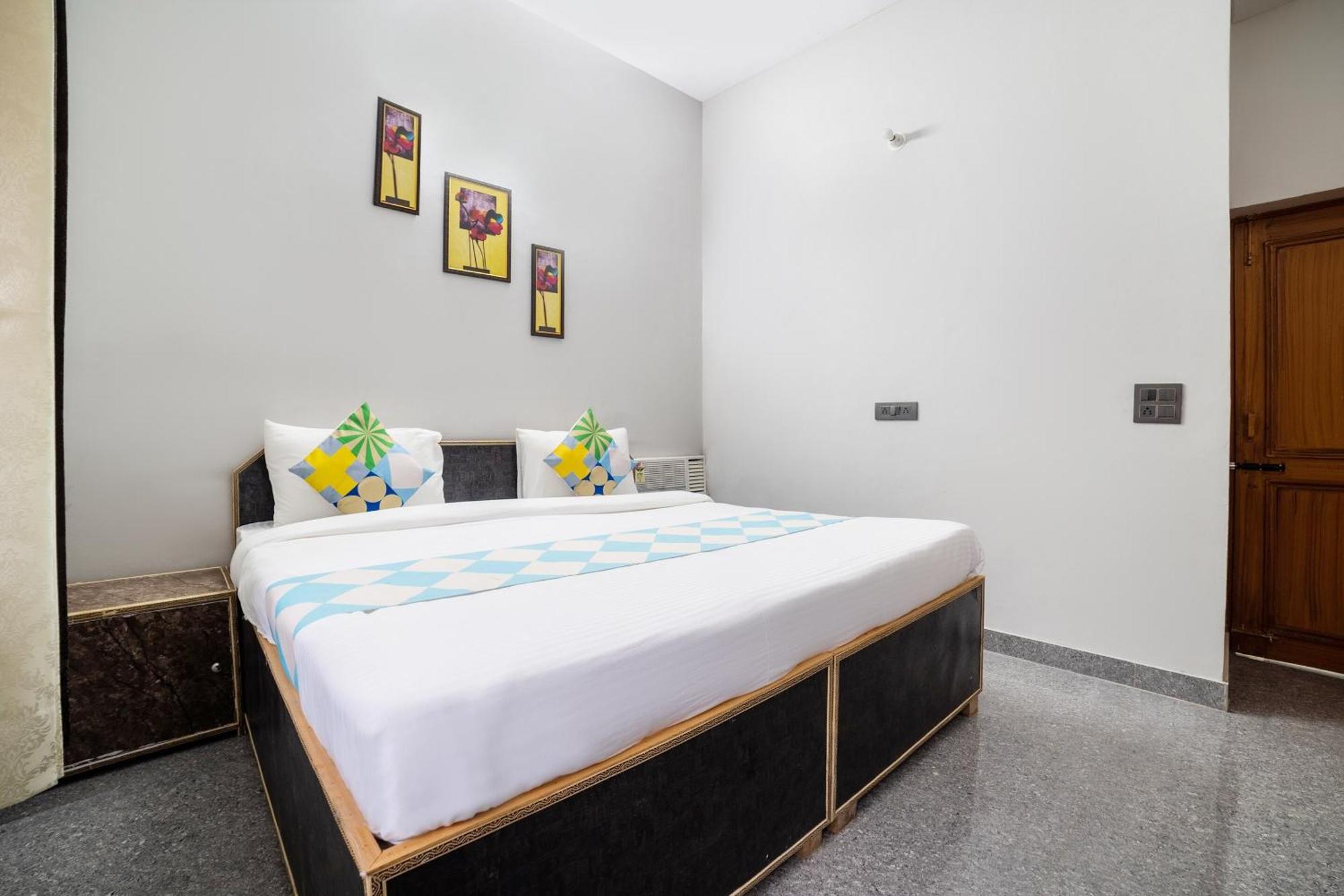 Hotel O Home Gautam Homestay デヘラードゥーン エクステリア 写真
